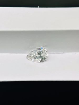 Phòng thí nghiệm hình quả lê tổng hợp đã tạo ra Kim cương trắng Cấp độ trong VS1