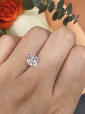VVS-VS Đệm 1 Carat không màu Cut Loose Diamond Chứng nhận IGI