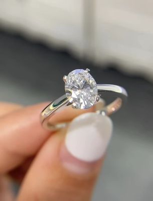 Nhẫn kim cương hình bầu dục trắng Nhẫn đính hôn Nhẫn cưới Nhẫn kim cương trưởng thành phòng thí nghiệm